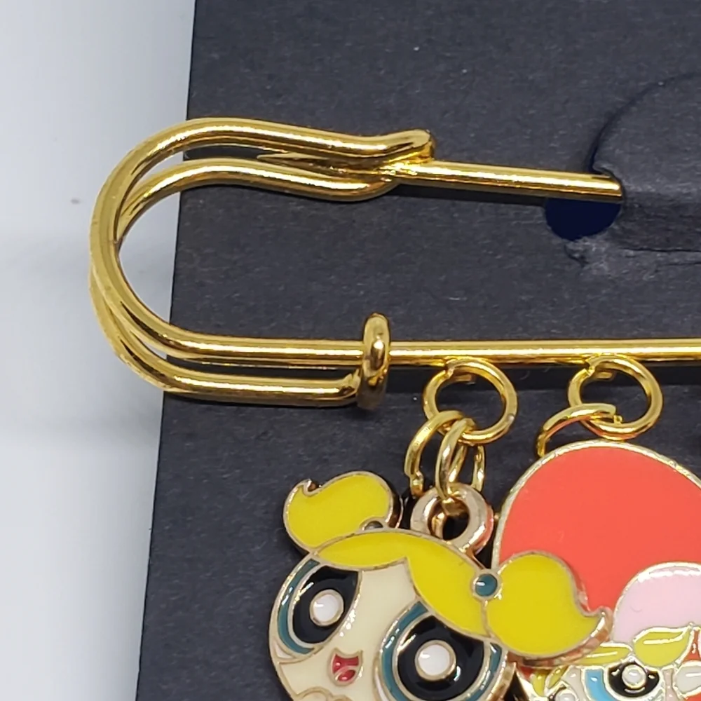Handmade Blossom Bubbles Buttercup Powerpuff Girls Charm Safety Pin Brooch